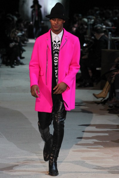 Fall 2015 Menswear Dsquared² Show Review 19