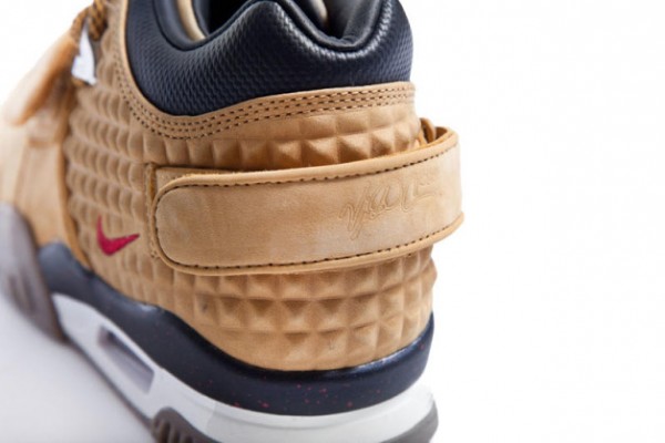 Victor Cruz Debuts Nike Signature Sneaker4