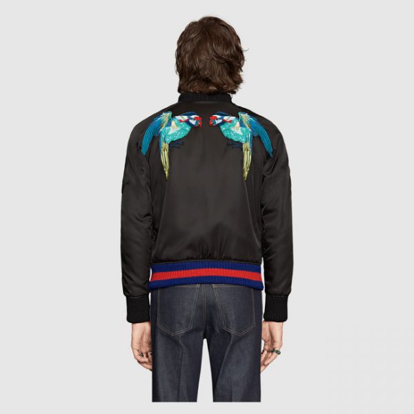 421789_Z4185_1260_004_100_0000_Light-Nylon-bomber-jacket-with-embroidery