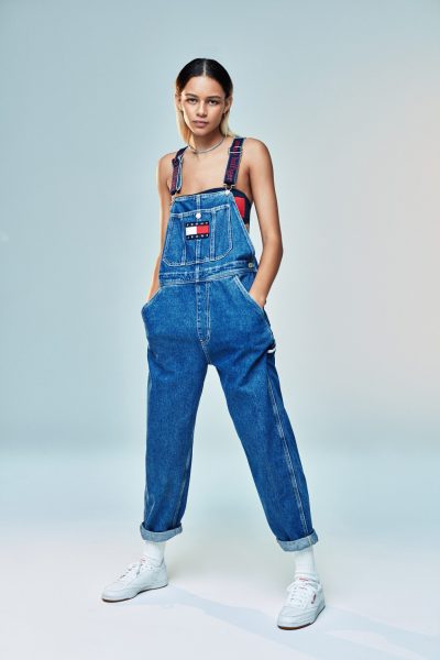 Binx Walton models a look from the Tommy Jeans for Urban Outfitters limited edition collection.