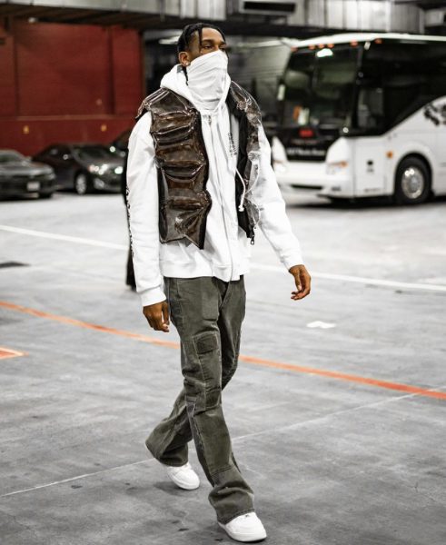 NBA Player Shai Gilgeous-Alexander Fronts Louis Vuitton x NBA Capsule  Collection - Donovan Moore Fashion Book